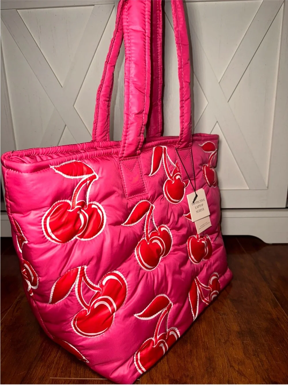 Sincerly Jules vibrant hot